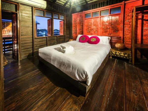 Siamotif Boutique Hotel : photo 4 de la chambre double room with balcony (flowery) - non-smoking