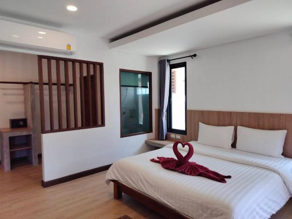 D.R. Lanta Bay Resort : photo 5 de la chambre bungalow - vue sur jardin