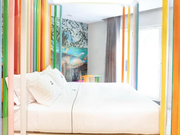 Hotel Avenue - Lovely hotel : photo 2 de la chambre chambre double avec terrasse