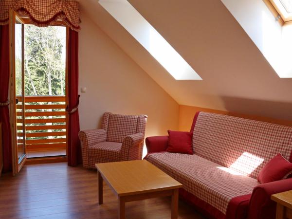 Aparthotel Snjezna Kraljica : photo 9 de la chambre appartement 3 chambres avec balcon