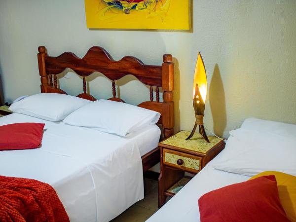 Castelo Beach Hotel : photo 7 de la chambre chambre double - vue latérale sur mer