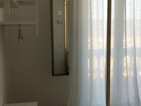 Villa La Torretta Luxury B&B - Adults Only - : photo 7 de la chambre chambre double deluxe avec balcon - vue sur mer