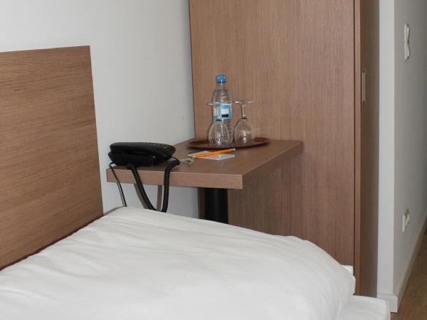 Apartment Hotel am Sand : photo 10 de la chambre chambre double Économique