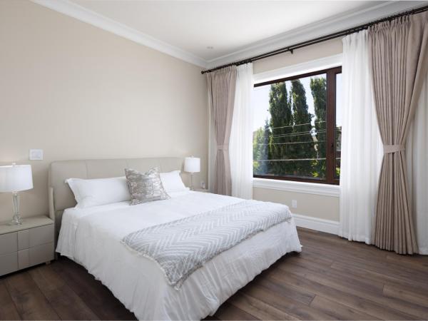 Vancouver Vacation Home : photo 1 de la chambre chambre lit king-size supérieure