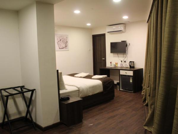 Hotel Royal Inn - Electronic City : photo 4 de la chambre chambre double supérieure