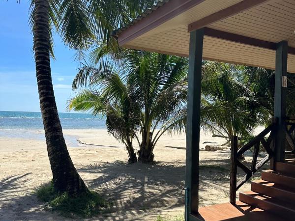 Kai Bae Beach Resort Koh Chang : photo 5 de la chambre villa front de mer