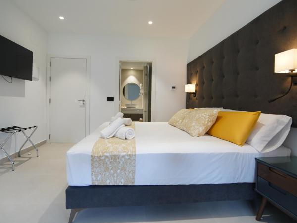 Suites Puerto Valencia : photo 4 de la chambre chambre double deluxe