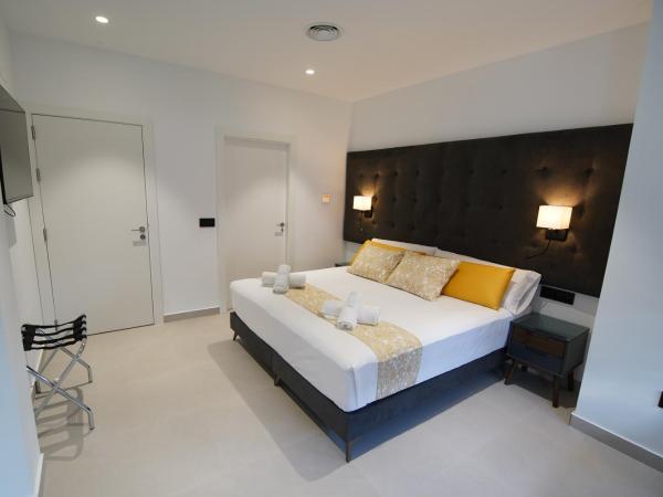 Suites Puerto Valencia : photo 6 de la chambre chambre double deluxe
