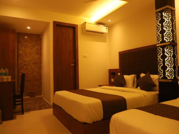 Hotel Sai Pritam : photo 6 de la chambre chambre triple avec salle de bains privative