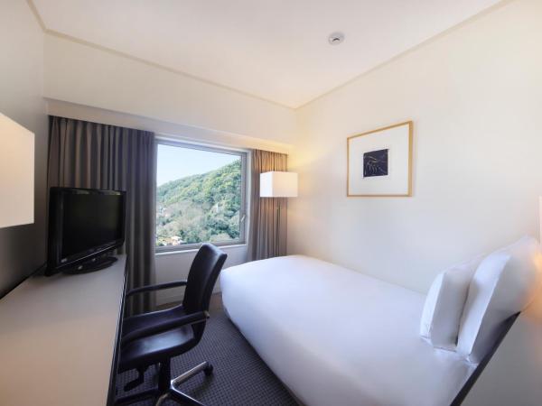 ANA Crowne Plaza Kobe, an IHG Hotel : photo 1 de la chambre chambre affaires