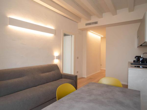 Calcirelli Suites : photo 3 de la chambre chambre familiale deluxe