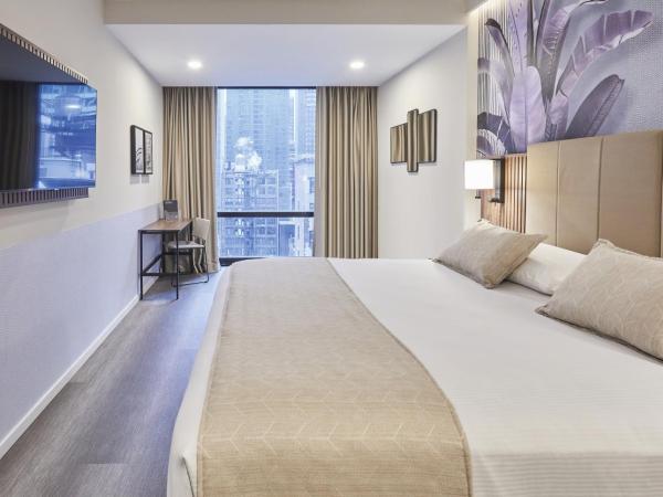 Riu Plaza Manhattan Times Square : photo 4 de la chambre chambre lit king-size de luxe