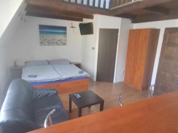 U Betty - Ostrava Centrum : photo 5 de la chambre appartement en duplex