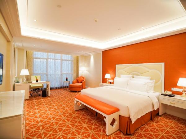 Wyndham Grand Plaza Royale Ningbo : photo 1 de la chambre chambre lit king-size club