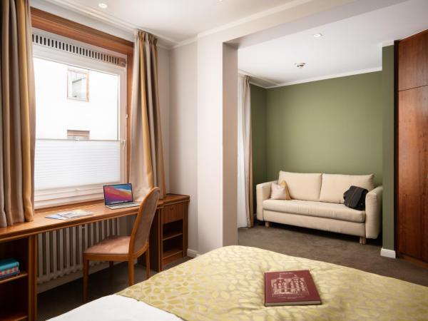 Hotel Baseler Hof : photo 3 de la chambre chambre familiale