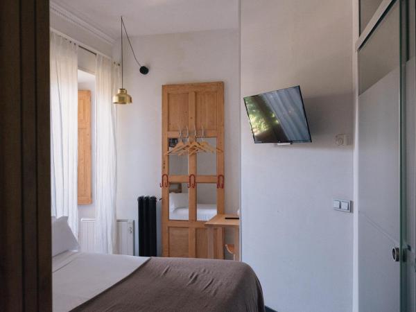 Guest House Ibaia Et Arramak : photo 2 de la chambre suite - vue sur jardin