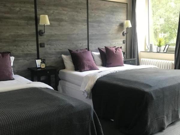 Hamburg Room : photo 2 de la chambre chambre quadruple avec douche