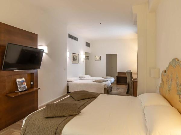 Hotel Machiavelli Palace : photo 4 de la chambre chambre quadruple