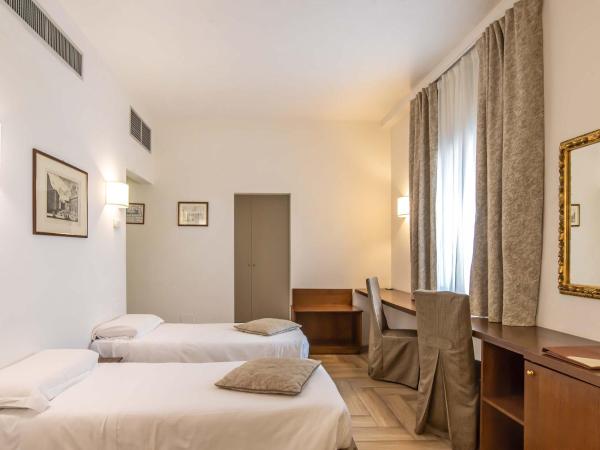 Hotel Machiavelli Palace : photo 7 de la chambre chambre quadruple