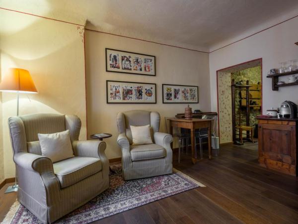 Domus Antica Aosta : photo 4 de la chambre suite supérieure avec balcon