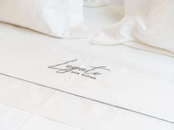 Legato Spa Suites : photo 9 de la chambre two bedroom well-being spa suite with balcony