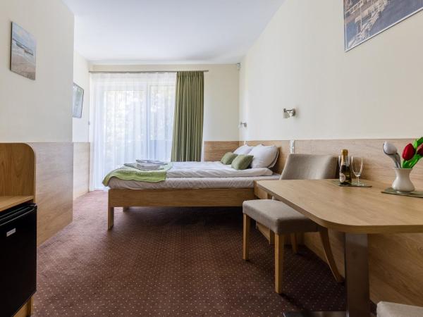 KIWI Sopot Apartments : photo 2 de la chambre chambre double deluxe