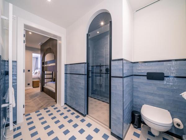 Hotel Du Parc : photo 6 de la chambre chambre familiale