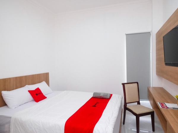 RedDoorz near Sleman City Hall Yogyakarta : photo 1 de la chambre chambre deluxe