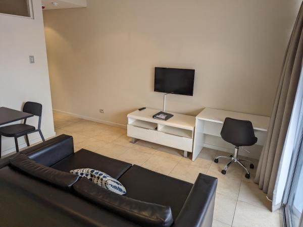 Mawson Lakes Hotel : photo 4 de la chambre studio 1 chambre - hors-site et accès escaliers uniquement