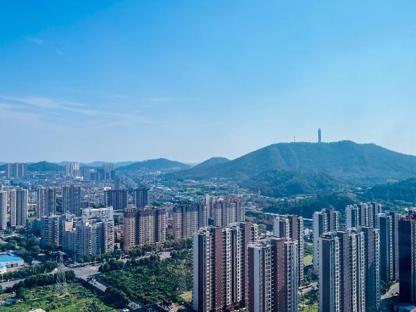 Four Points by Sheraton Wuhan, Jiangxia : photo 5 de la chambre suite premier 1 chambre avec lit king-size