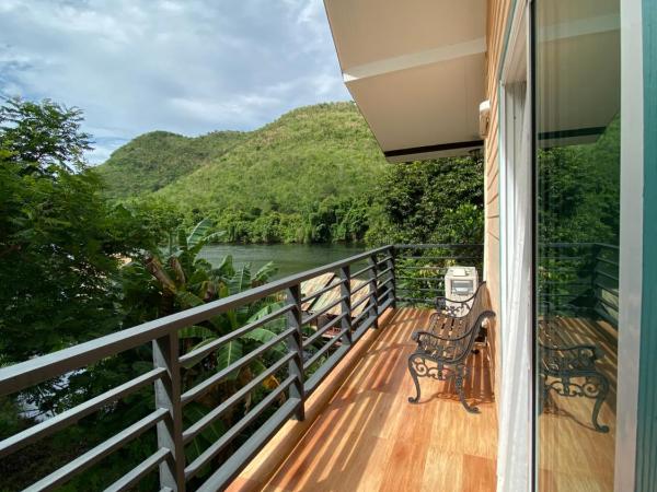 ชอว์ งาทอง รีสอร์ต Chor Ngar Thong Erawan Kanchanaburi : photo 4 de la chambre chambre familiale - vue sur montagne