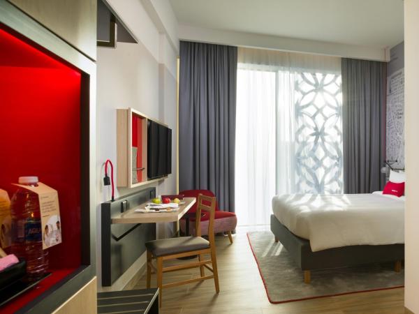 IntercityHotel Muscat : photo 3 de la chambre chambre lit king-size standard