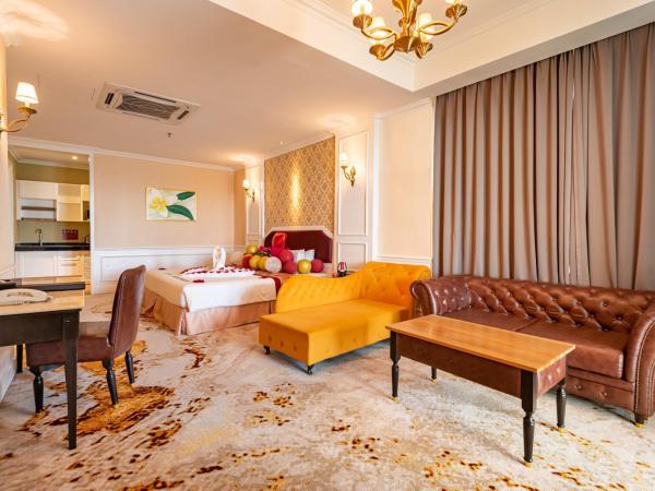 Tasik Villa International Resort : photo 4 de la chambre deluxe honeymoon