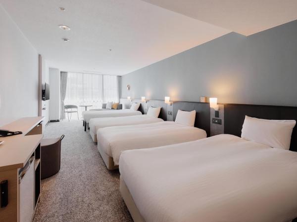 Kyoto Tower Hotel : photo 2 de la chambre chambre quadruple - non-fumeurs