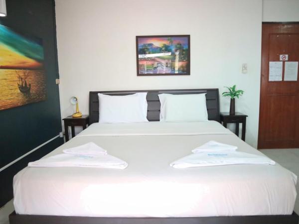 Sunshine Hotel : photo 1 de la chambre chambre double deluxe avec balcon