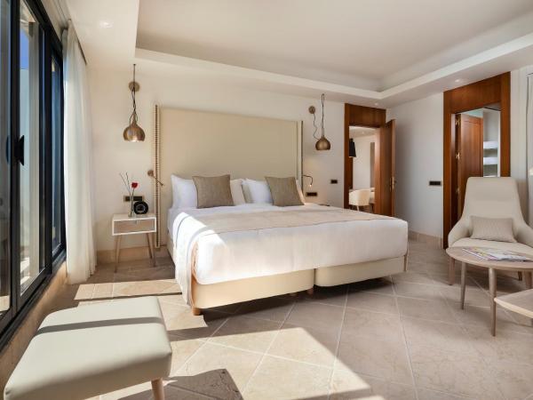 Hotel Don Pepe Gran Meliá : photo 2 de la chambre suite présidentielle - Étage rouge