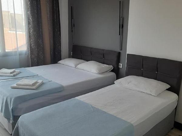 Ephesian Hotel & Guesthouse : photo 3 de la chambre chambre triple