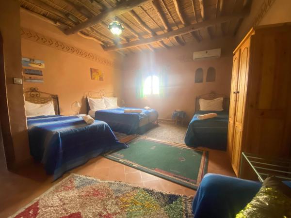 Riad Dar Barbara : photo 6 de la chambre chambre quadruple - vue sur jardin