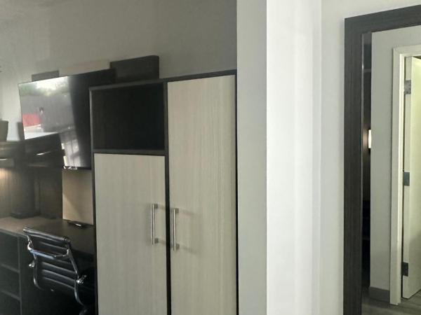 Super 8 by Wyndham Baltimore Northwest : photo 4 de la chambre chambre 2 lits queen-size - non-fumeurs