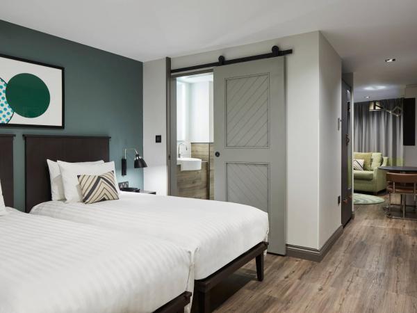 Residence Inn by Marriott London Tower Bridge : photo 2 de la chambre suite chambre lits jumeaux