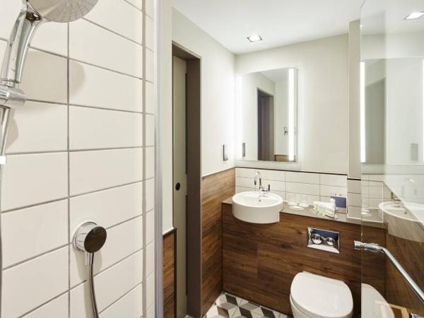 Residence Inn by Marriott London Tower Bridge : photo 6 de la chambre suite chambre lits jumeaux