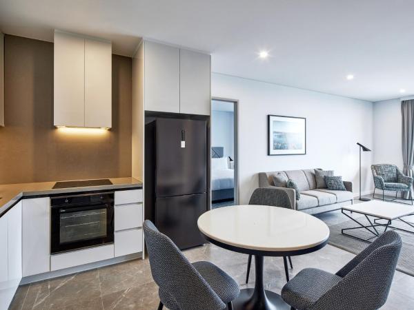 Meriton Suites George Street, Parramatta : photo 2 de la chambre mini suite 2 chambres