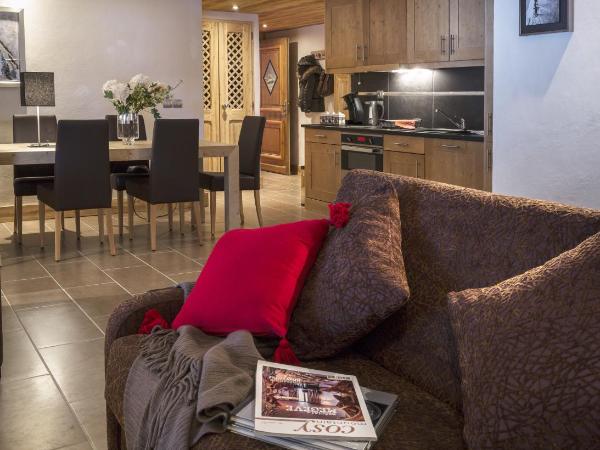 CGH Résidences & Spas Les Chalets d'Angèle : photo 6 de la chambre appartement 2 chambres (6 adultes) avec accès au spa