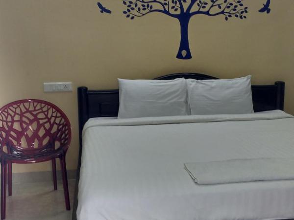 Hitech Shilparamam Guest House : photo 5 de la chambre chambre double