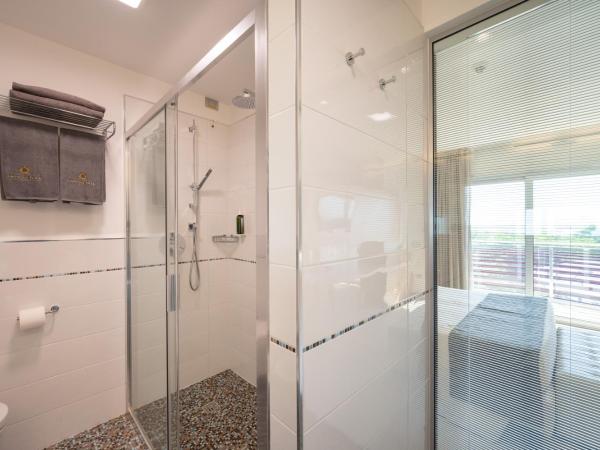 Laguna Park Hotel 4Superior : photo 10 de la chambre suite junior avec vue latérale sur la mer