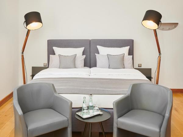 Hotel Mutterhaus Düsseldorf : photo 4 de la chambre chambre double affaires