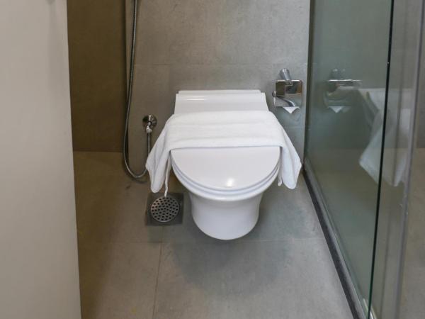 Bloom Hotel Koregaon Park : photo 5 de la chambre chambre lit king-size standard