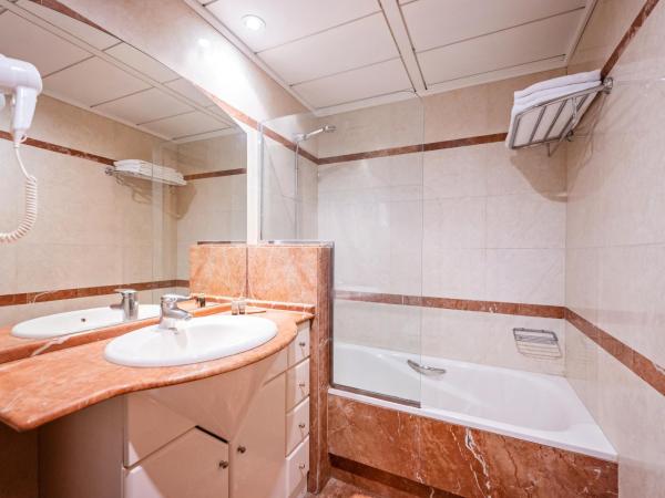 Apartaments Marina - Abapart : photo 10 de la chambre appartement 2 chambres (4 adultes)