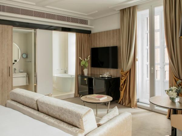 Palacio de los Duques Gran Meliá - The Leading Hotels of the World : photo 2 de la chambre hébergement de luxe - red level