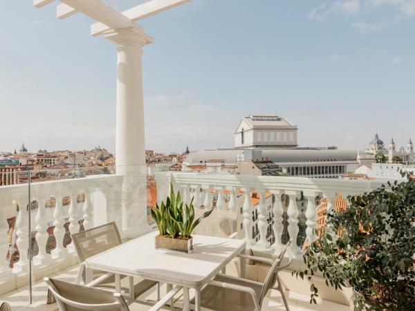 Palacio de los Duques Gran Meliá - The Leading Hotels of the World : photo 1 de la chambre suite penthouse présidentielle - red level